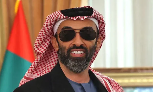 Trump Crypto Empire Faces Scrutiny Over 49% Saudi Linked Stake in New Bank